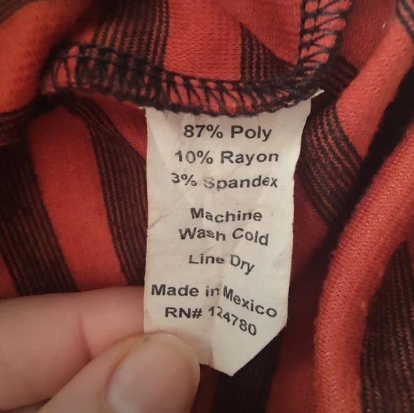 Shabby Apple Red and Black Long Sleeve Dress - Picture 5 of 5